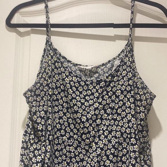 DAISY PRINT Ruffle Hem Summer Dress - Picture 3 of 4